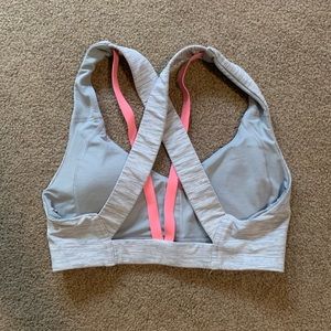 lululemon sports bra size 6